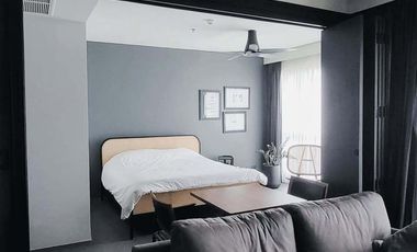 For rent 2 bedrooms condo in Pathum Wan, Bangkok