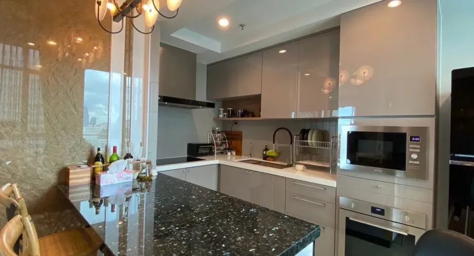 For rent 2 bedrooms condo in Watthana, Bangkok
