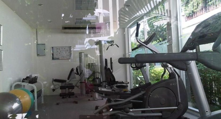 For rent 2 bedrooms condo in Watthana, Bangkok
