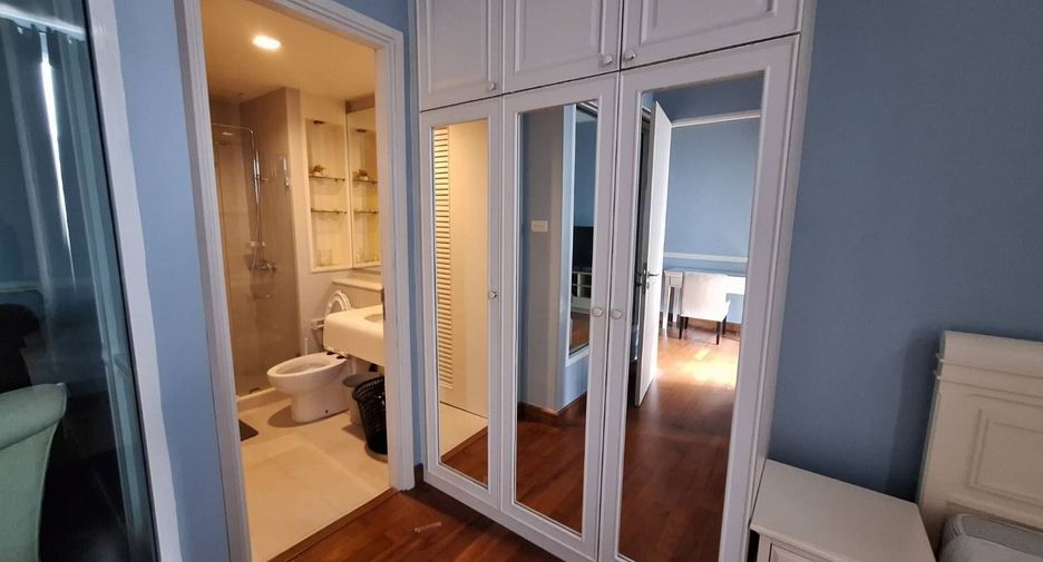 For rent 1 bed condo in Sathon, Bangkok