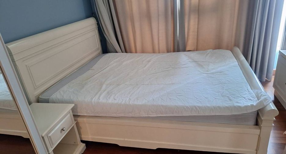 For rent 1 bed condo in Sathon, Bangkok