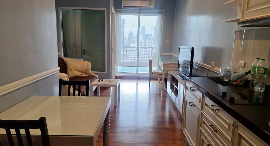 For rent 1 bed condo in Sathon, Bangkok