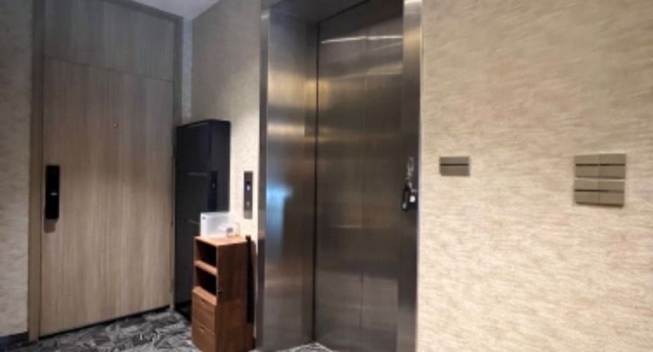 For rent 1 bed condo in Pathum Wan, Bangkok