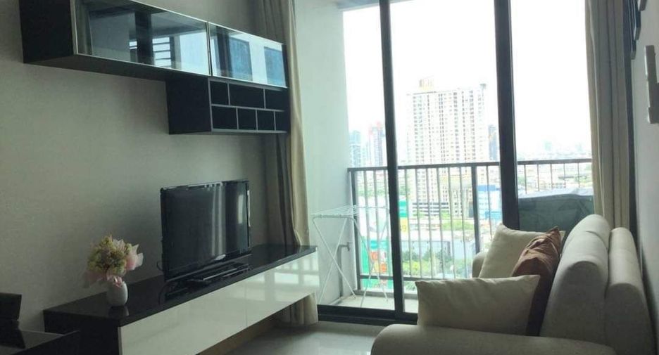 Wohnung zur Miete mit 1 Zimmer in Phra Khanong, Bangkok