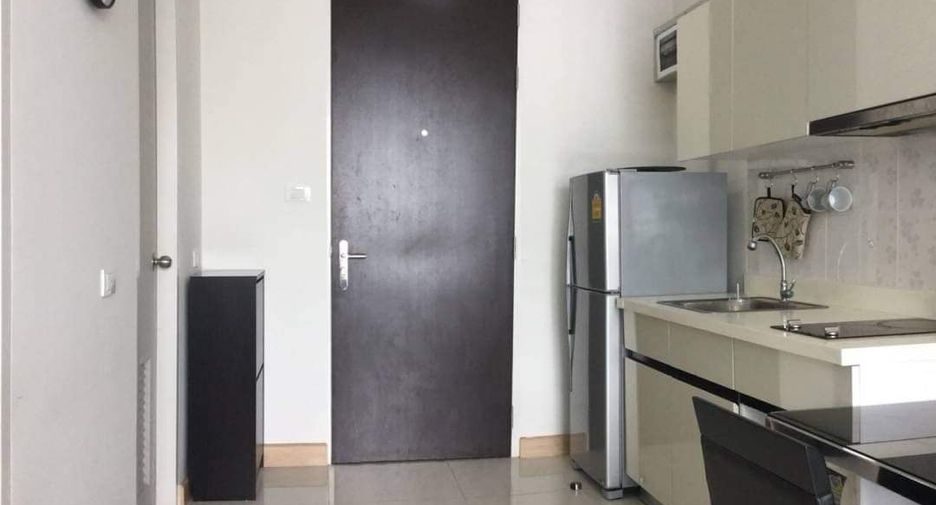 Wohnung zur Miete mit 1 Zimmer in Phra Khanong, Bangkok