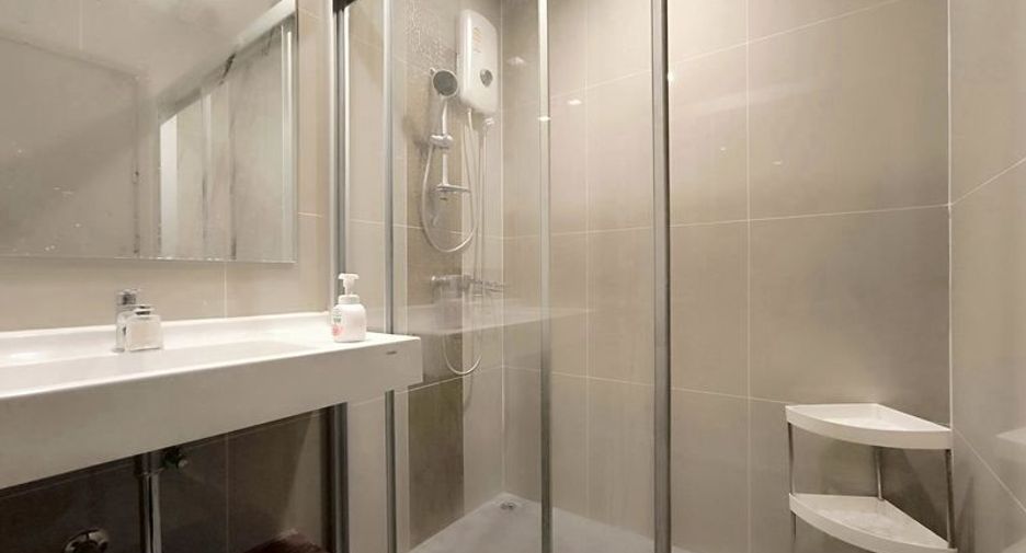 For rent 1 bed condo in Huai Khwang, Bangkok