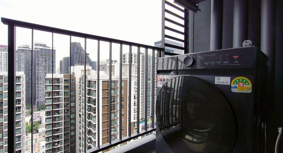 For rent 1 bed condo in Huai Khwang, Bangkok