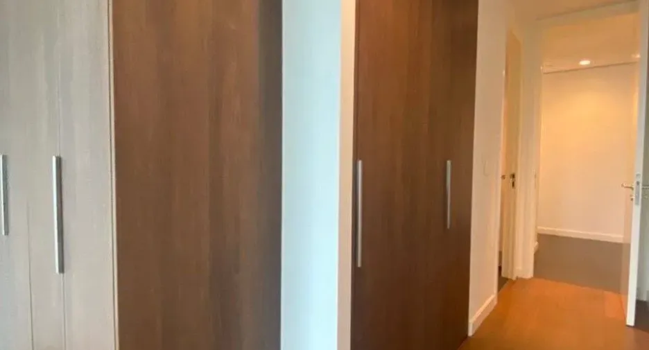 Wohnung zur Miete mit 3 Zimmer in Pathum Wan, Bangkok