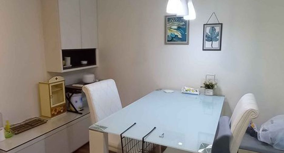 Wohnung zur Miete mit 2 Zimmer in Phra Khanong, Bangkok