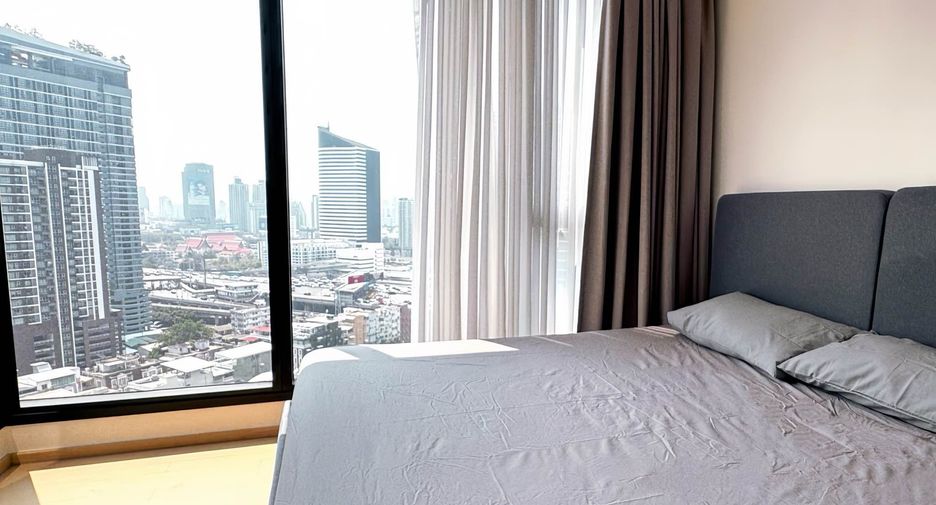 For rent 2 bedrooms condo in Huai Khwang, Bangkok