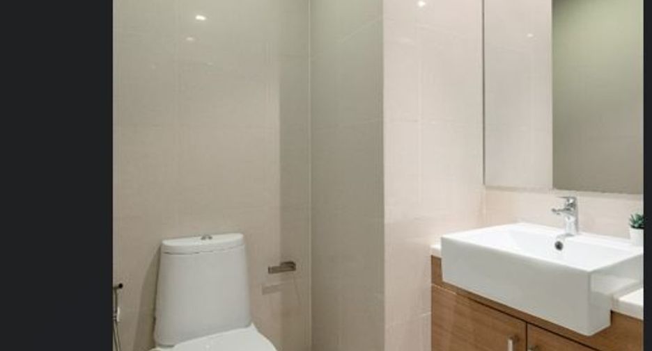Condo en alquiler de 1 habitaciones en Khlong Toei, Bangkok