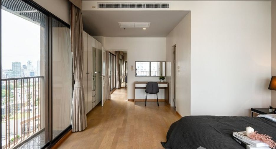 Condo en alquiler de 1 habitaciones en Khlong Toei, Bangkok
