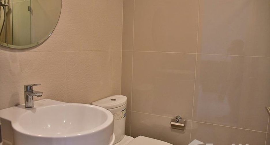 For rent 2 ベッドルーム condo in Khlong Toei, Bangkok