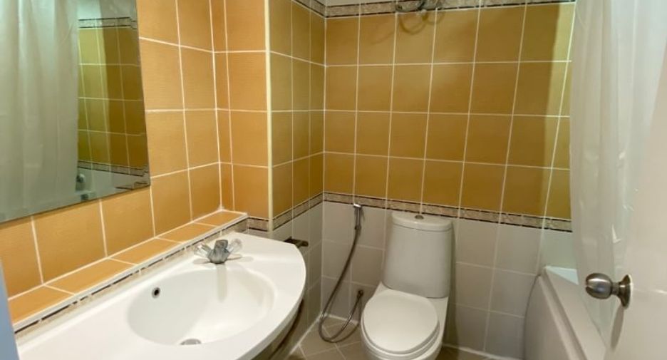 Wohnung zur Miete mit 2 Zimmer in Khlong Toei, Bangkok