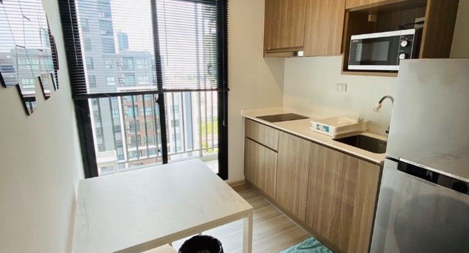 Wohnung zur Miete mit 1 Zimmer in Bang Phlat, Bangkok
