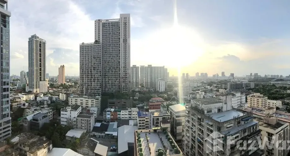 For rent 1 bed condo in Phaya Thai, Bangkok