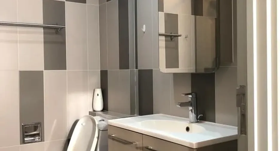 For rent 1 bed condo in Phaya Thai, Bangkok