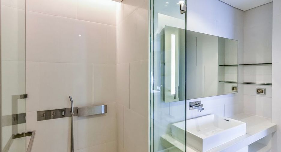 For rent 1 bed condo in Sathon, Bangkok