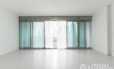 Аренда 3 спальни кондо в Патхум Щан, Бангкок