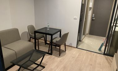 For rent 1 bed condo in Huai Khwang, Bangkok