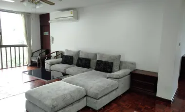 À louer 2 chambres condo à Watthana, Bangkok