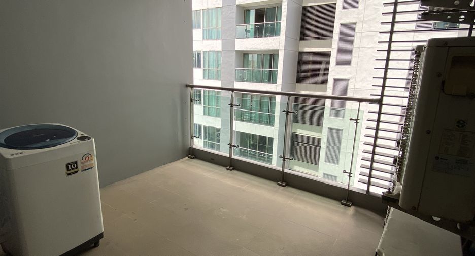 Apartamento en alquiler de 3 habitaciones en Watthana, Bangkok