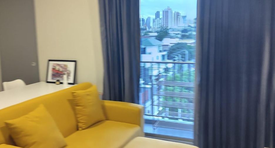 For rent 2 bedrooms condo in Watthana, Bangkok