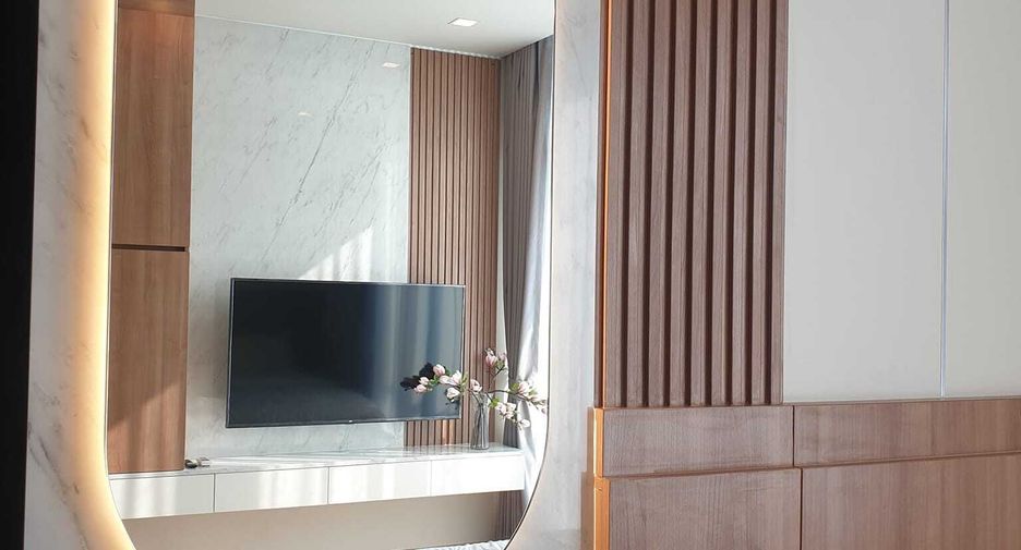 For rent studio condo in Watthana, Bangkok