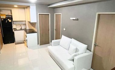 Condo en alquiler de 2 habitaciones en Khlong Toei, Bangkok