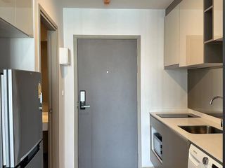 Wohnung zur Miete mit Studio in Huai Khwang, Bangkok