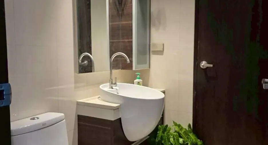 Wohnung zur Miete mit 1 Zimmer in Khlong Toei, Bangkok