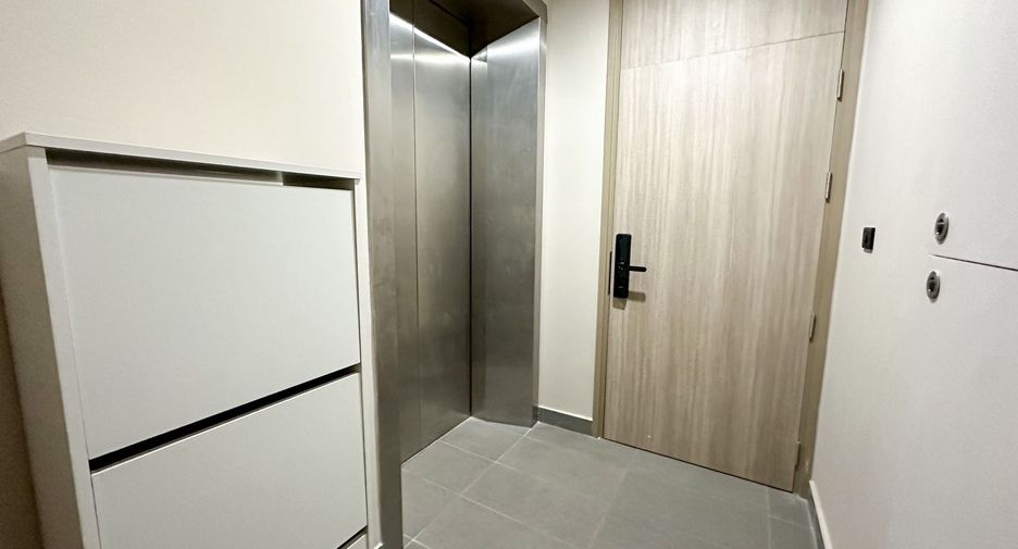 For rent 1 bed condo in Pathum Wan, Bangkok