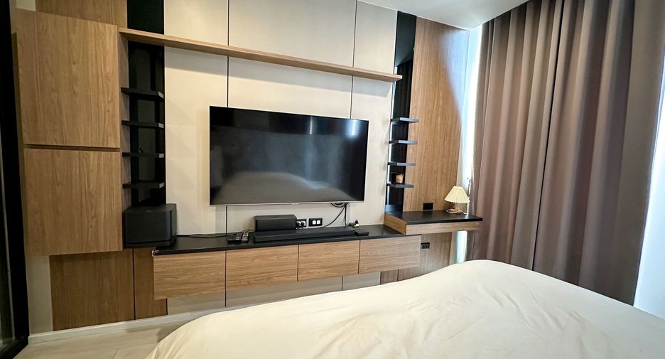 For rent 1 bed condo in Pathum Wan, Bangkok