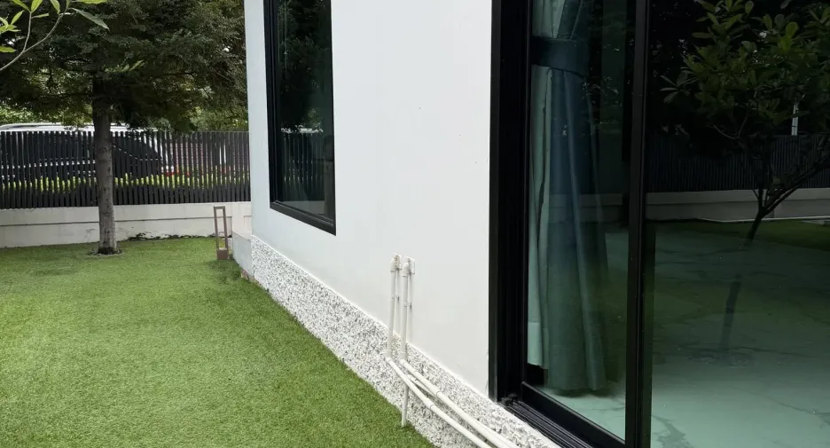 出租 3 卧室 独立屋 在 Lat Krabang, 曼谷