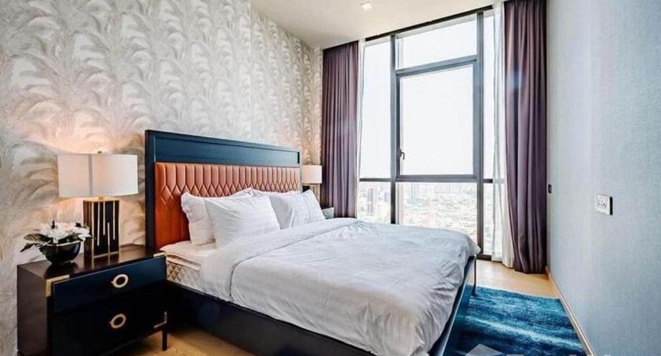 For rent 3 bedrooms condo in Watthana, Bangkok