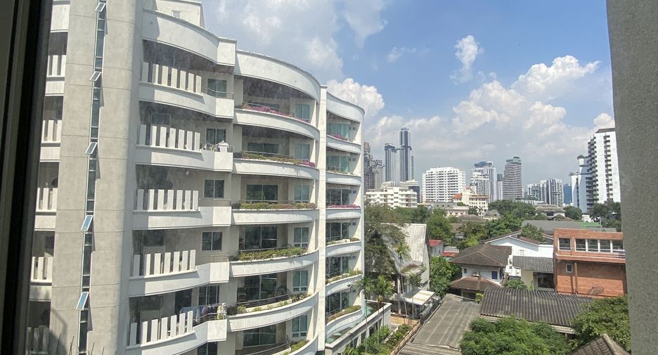 Condo en alquiler de 1 habitaciones en Watthana, Bangkok