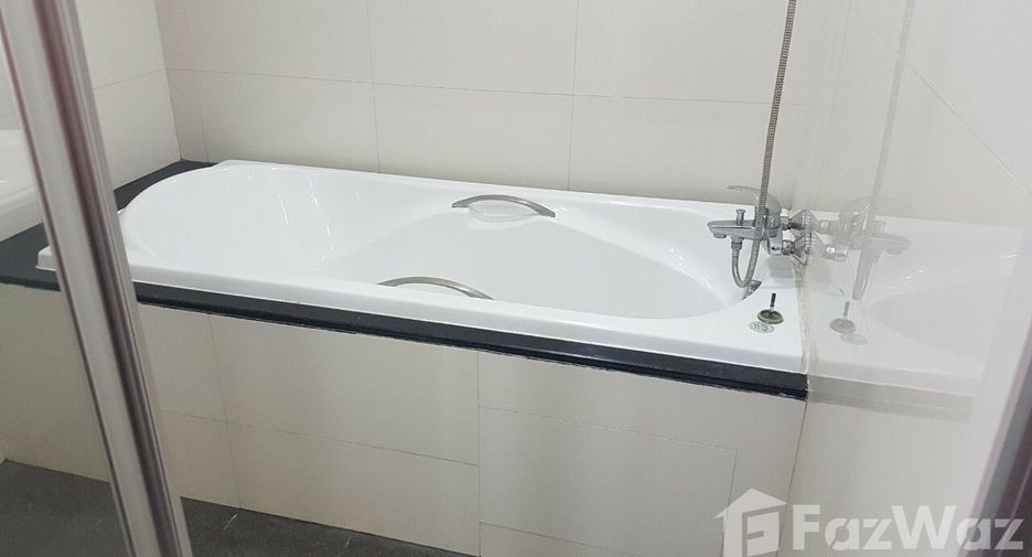 Apartment zur Miete mit 2 Zimmer in Khlong Toei, Bangkok
