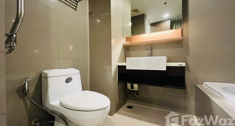 Wohnung zum Kauf und zur Miete mit 2 Zimmer in Watthana, Bangkok