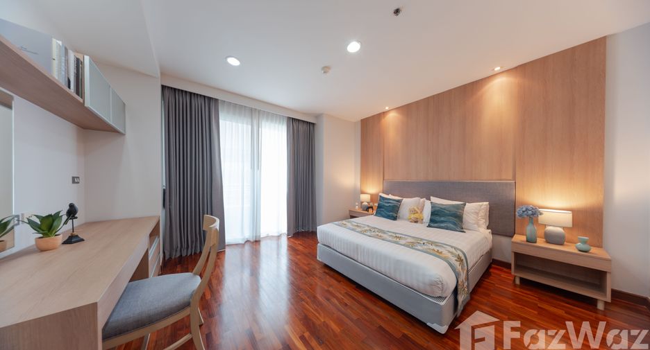 For rent 5 bedrooms apartment in Khlong Toei, Bangkok