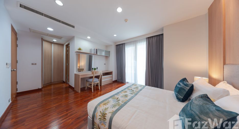 For rent 5 bedrooms apartment in Khlong Toei, Bangkok