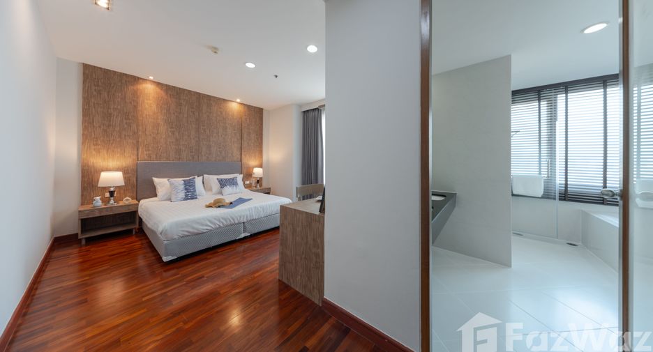 For rent 5 bedrooms apartment in Khlong Toei, Bangkok