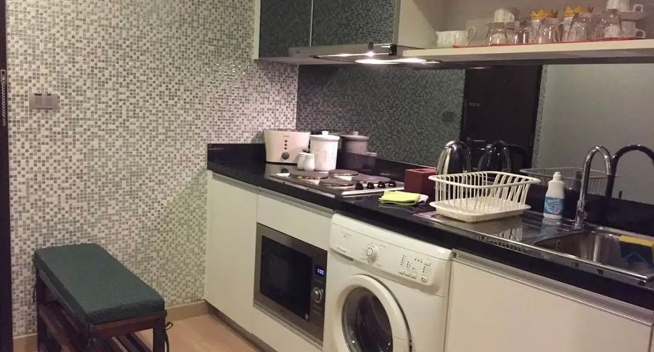 For rent 2 ベッドルーム condo in Khlong Toei, Bangkok