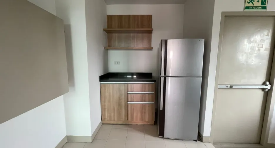 ให้เช่า 3 ห้องนอน คอนโด ใน คลองเตย, กรุงเทพฯ