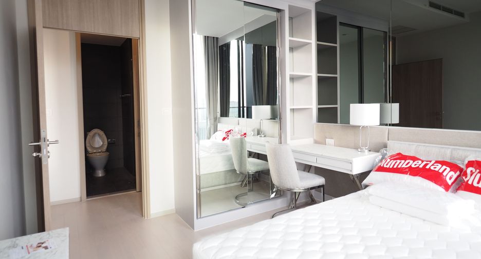 Wohnung zur Miete mit 2 Zimmer in Pathum Wan, Bangkok