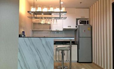 For rent 2 bedrooms apartment in Watthana, Bangkok