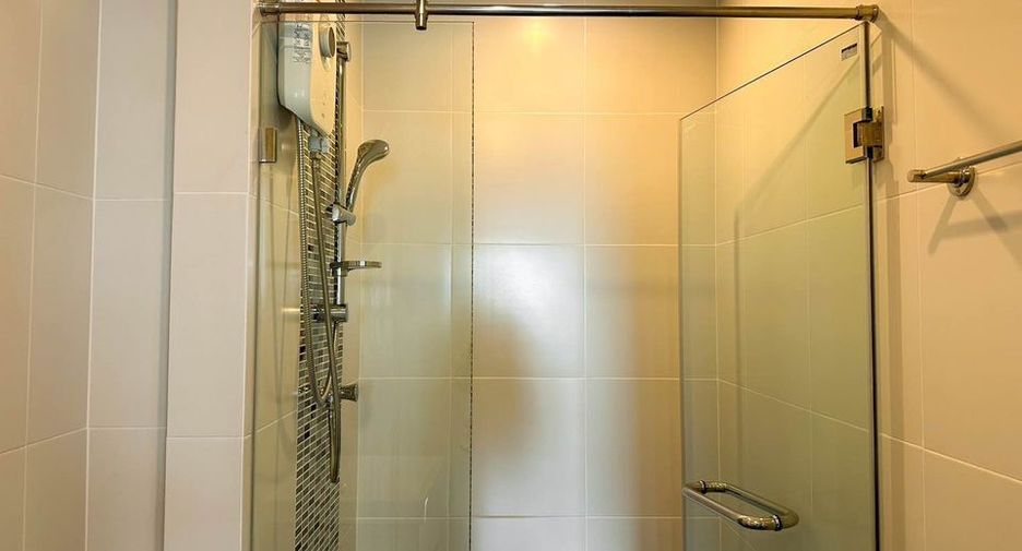 À louer 1 chambre condo à Bang Sue, Bangkok