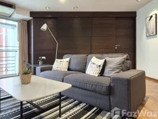 For rent 2 bedrooms condo in Yan Nawa, Bangkok