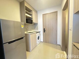 Wohnung zur Miete mit Studio in Watthana, Bangkok