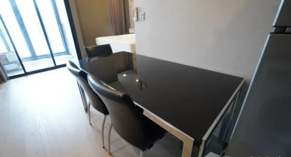 For rent 1 bed condo in Bang Rak, Bangkok
