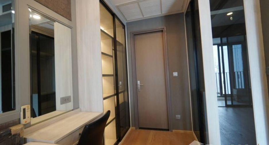 For rent 1 bed condo in Bang Rak, Bangkok